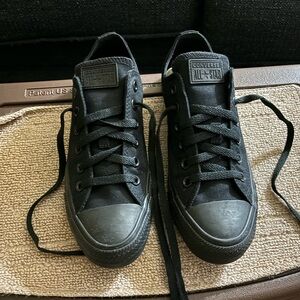 Converse Chuck Taylor All Star Lo Sneaker - Black Monochrome size 6men 8women